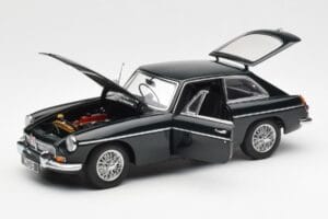 MGB GT Mk2 Coupe Racing Grün AUTOart 1:18 76602 Druckguss — Bild 2 von 8