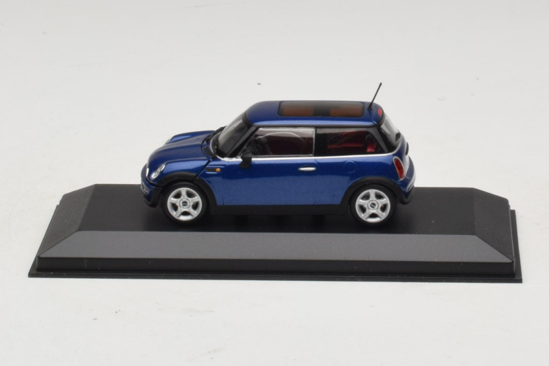 Mini Cooper Cabriolet Blau Minichamps 1:43 80420309092-R1 Druckguss