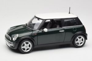 Mini Cooper Mk7 Grün Maisto 1:18 7271336 Druckguss