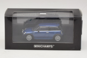 Mini Cooper One R50 Aero Blau Minichamps 1:43 431138270 Druckguss — Bild 4 von 4