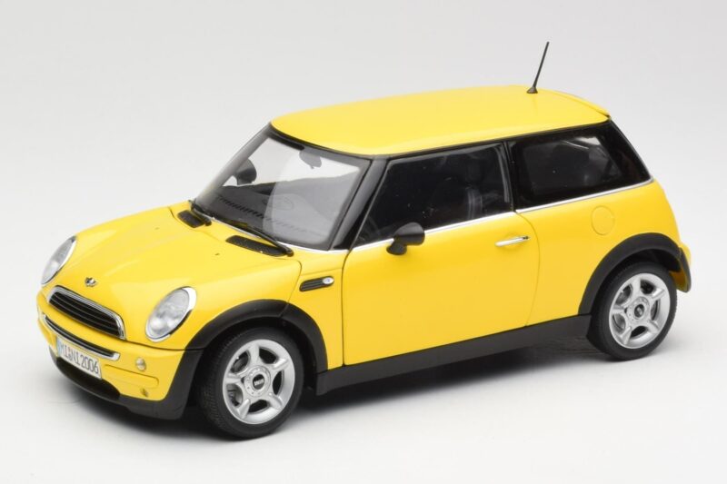 Mini Cooper One R50 Aerodynamik-Paket Gelb Kyosho 1:18 80430148553 Druckguss