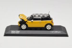 MINI One R50 Gelb Minichamps 1:43 431138104 Druckguss — Bild 2 von 5