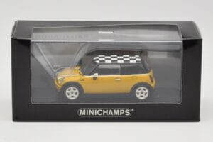 MINI One R50 Gelb Minichamps 1:43 431138104 Druckguss — Bild 5 von 5