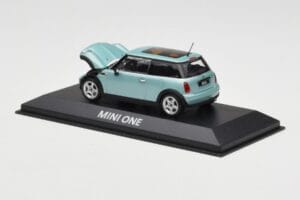 Mini One R50 Hellgrün Mit Hellgrünem Dach Minichamps 1:43 MINI003 Druckguss — Bild 3 von 4