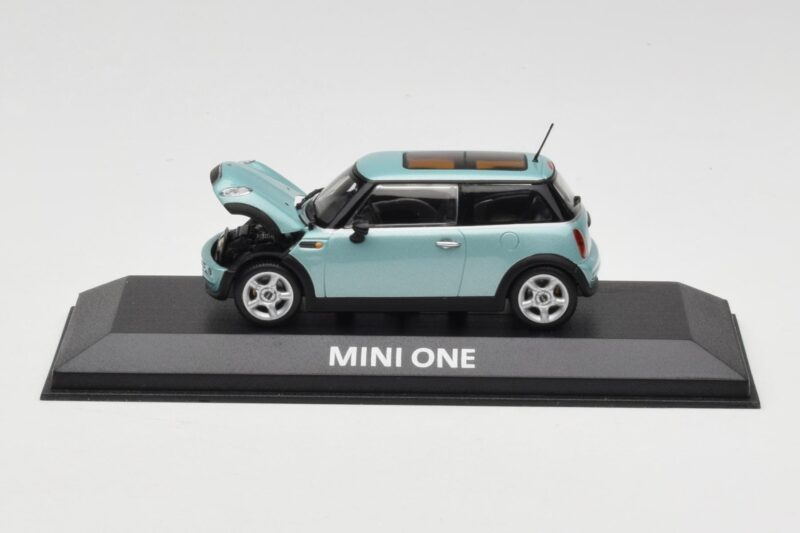 Mini One R50 Hellgrün Mit Hellgrünem Dach Minichamps 1:43 MINI003 Druckguss