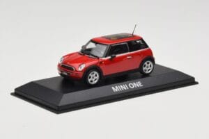 Mini One R50 Rot Mit Rotem Dach Minichamps 1:43 MINI001 Druckguss — Bild 2 von 5