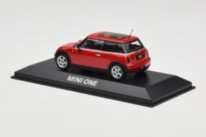 Mini One R50 Rot Mit Rotem Dach Minichamps 1:43 MINI001 Druckguss — Bild 3 von 5