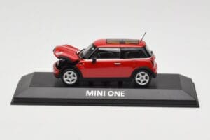 Mini One R50 Rot Mit Rotem Dach Minichamps 1:43 MINI001 Druckguss — Bild 5 von 5