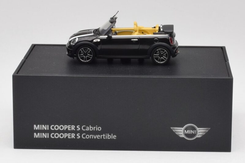 Mini Cooper S R57 Cabriolet Schwarz Minichamps 1:43 80422148818 Druckguss