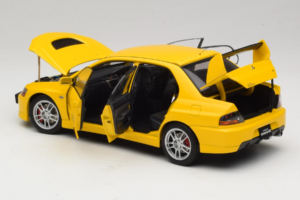 Mitsubishi Lancer Evolution IX GSR Gelb AUTOart 1:18 77192 Druckguss — Bild 5 von 8