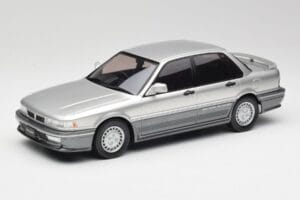 Mitsubishi Galant VR-4 Silber IXO 1:18 18CMC191 Druckguss