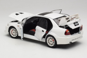 Mitsubishi Lancer Evo VI Tommi Makinen Edition Weiß AUTOart 1:18 77157 Druckguss — Bild 5 von 8