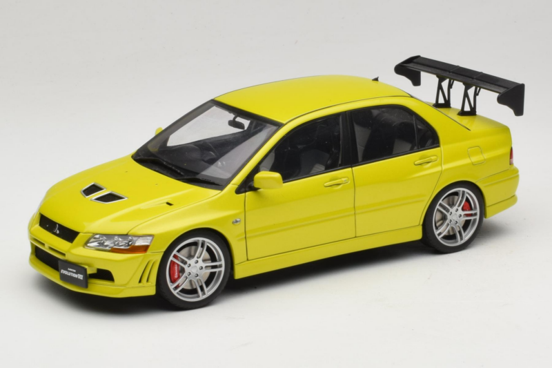 Mitsubishi Lancer Evo VII Mustard Yellow AUTOart 1:18 77166 Druckguss