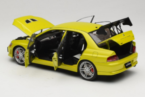 Mitsubishi Lancer Evo VII Mustard Yellow AUTOart 1:18 77166 Druckguss — Bild 7 von 8