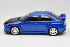 Mitsubishi Lancer Evolution X Blau OEM 1:18 MLE01 Druckguss — Bild 4 von 8