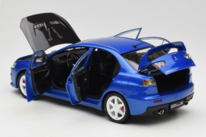 Mitsubishi Lancer Evolution X Blau OEM 1:18 MLE01 Druckguss — Bild 5 von 8