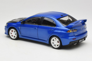 Mitsubishi Lancer Evolution X Blau OEM 1:18 MLE01 Druckguss — Bild 7 von 8