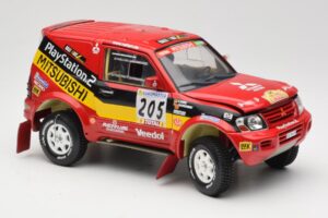 Mitsubishi Pajero Rallye Raid #205 Paris-Dakar Rally 2001 Solido 1:18 9022 Druckguss — Bild 6 von 8