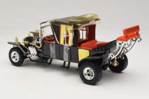 Munsters Koach Schwarz ERTL 1:18 33036 Druckguss — Bild 5 von 6
