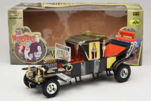 Munsters Koach Schwarz ERTL 1:18 33036 Druckguss — Bild 6 von 6