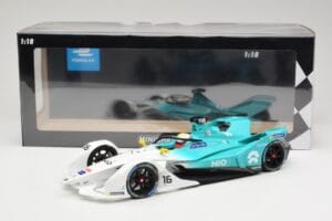 NIO 004 Team NIO #16 O. Turvey Formula E Season 5 2019 Minichamps 1:18 114180016 Druckguss — Bild 6 von 6