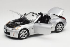 Nissan 350Z Z33 Roadster Diamond Silber AUTOart 1:18 77371 Druckguss — Bild 2 von 8
