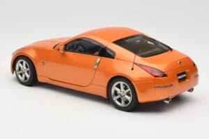 Nissan 350Z Z33 Sunset Orange AUTOart 1:18 77312 Druckguss — Bild 7 von 8