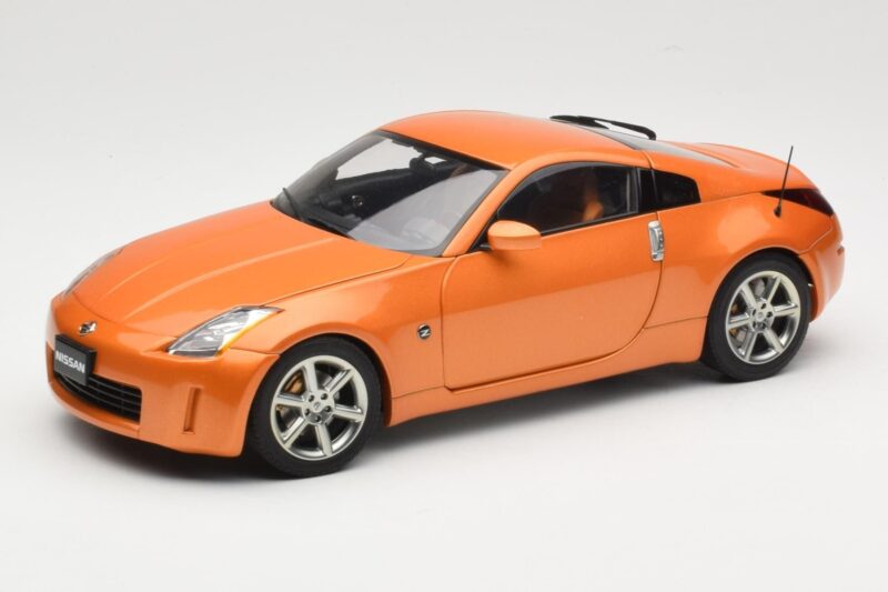 Nissan 350Z Z33 Sunset Orange AUTOart 1:18 77312 Druckguss