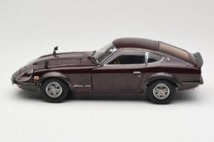 Nissan Fairlady 240Z-G S30 Kastanienbraun Kyosho 1:18 08212M Druckguss — Bild 4 von 8