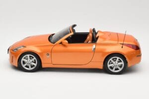 Nissan Fairlady Z Z33 Roadster Sunset Orange AUTOart 1:18 77377 Druckguss — Bild 4 von 8