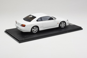 Nissan Silvia S15 Spec-S Weiß Cracked Plexi One Model 1:18 REMC034 Druckguss — Bild 3 von 7