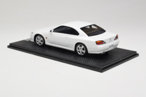Nissan Silvia S15 Spec-S Weiß Cracked Plexi One Model 1:18 REMC034 Druckguss — Bild 5 von 7