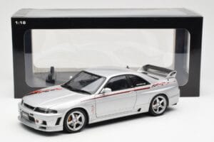 Nissan Skyline GT-R R33 R-Tune Silber AUTOart 1:18 77326 Druckguss — Bild 8 von 8