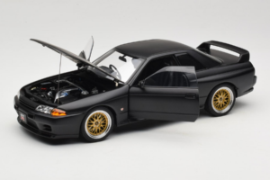 Nissan Skyline GT-R R32 V-Spec II Tuned Version Matt Black AUTOart 1:18 77418 Druckguss — Bild 2 von 8