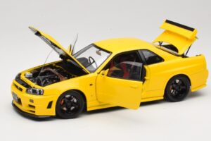 Nissan Skyline GT-R R34 Customized Version Gelb MotorHelix 1:18 M83412 Druckguss — Bild 2 von 8