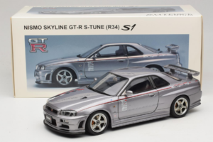 Nissan Skyline GT-R R34 Nismo S-Tune Silber AUTOart 1:18 77358 Druckguss — Bild 8 von 8