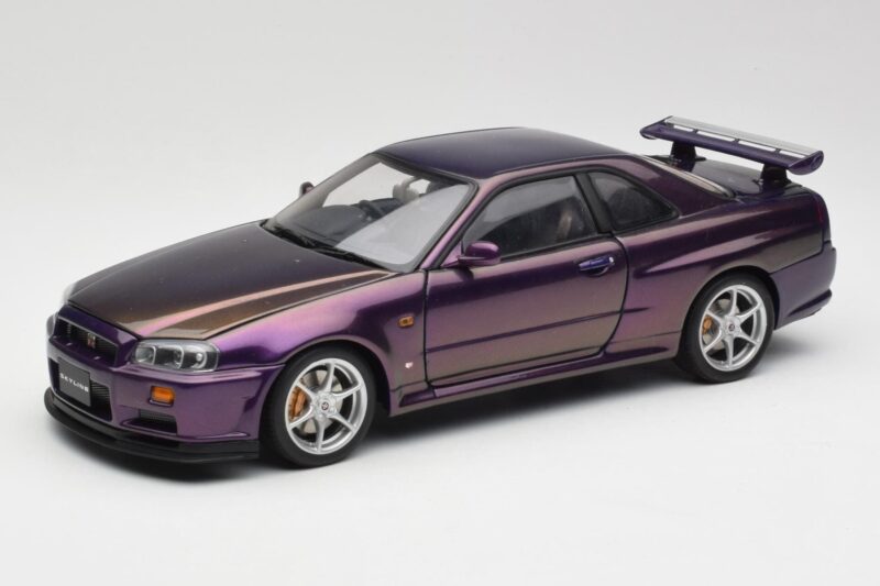 Nissan Skyline GT-R R34 V-Spec Midnight Lila AUTOart 1:18 77305 Druckguss