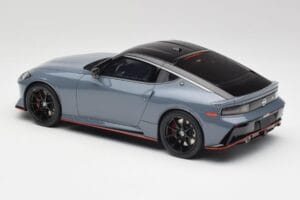 Nissan Z RZ34 NISMO Stealth Grau GT Spirit 1:18 GT484 Resin — Bild 5 von 6