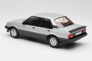 Opel Ascona C SR Silber MCG 1:18 MCG18460 Druckguss — Bild 5 von 6