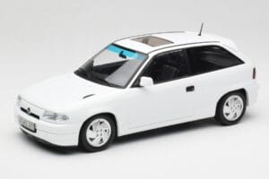 Opel Astra F GSi Blanc Casablanca Norev 1:18 183673 Druckguss