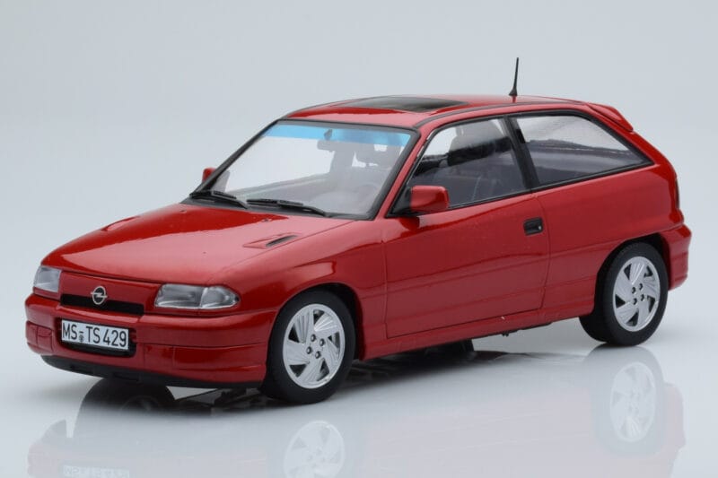 Opel Astra F GSi Rot Norev 1:18 183672 Druckguss