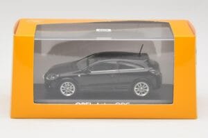 Opel Astra H OPC Schwarz Minichamps 1:43 90399890 Druckguss — Bild 4 von 4