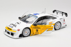 Opel Calibra V6 #9 M. Reuter DTM 1995 UT Models 1:18 180954209 Druckguss — Bild 2 von 8