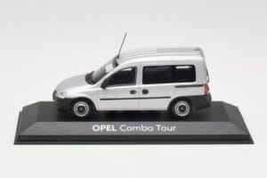 Opel Combo C Silber Minichamps 1:43 COMBO001 Druckguss