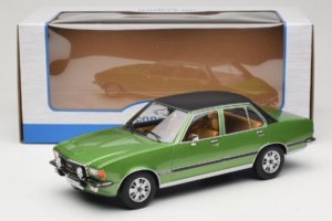 Opel Commodore B Grün MCG 1:18 MCG18565 Druckguss — Bild 6 von 6