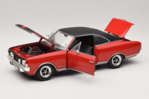 Opel Commodore GS/E Rot Revell 1:18 08826 Druckguss — Bild 2 von 8