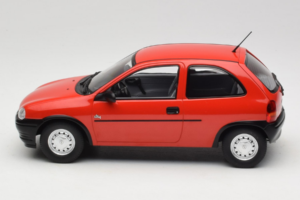Opel Corsa B Rot MCG 1:18 MCG18513 Druckguss — Bild 3 von 6