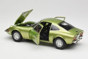 Opel GT Green Metallic Minichamps 1:18 180049029 Druckguss — Bild 5 von 8