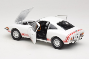 Opel GT Weiß Minichamps 1:18 180049027 Druckguss — Bild 5 von 8