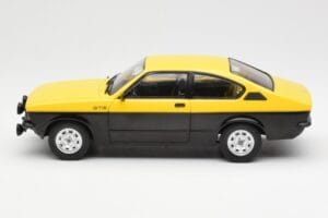 Opel Kadett C GT/E Schwarz Gelb MCG 1:18 MCG18190 Druckguss — Bild 3 von 6